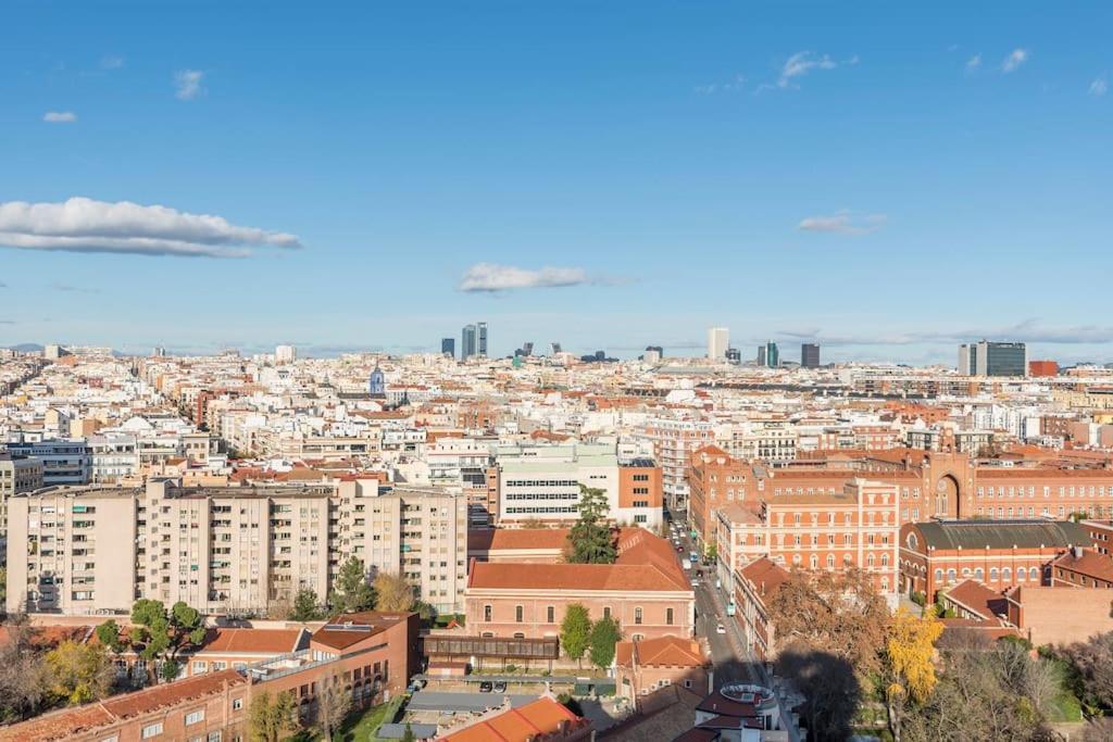 Lujo Con Vistas Skyline 1gb Wifi *