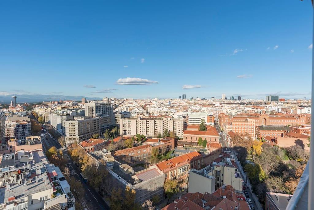 Lujo Con Vistas Skyline 1gb Wifi *